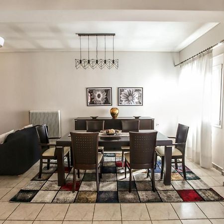 Grand Meteora Central Luxury Apartment กาลัมปากา ภายนอก รูปภาพ