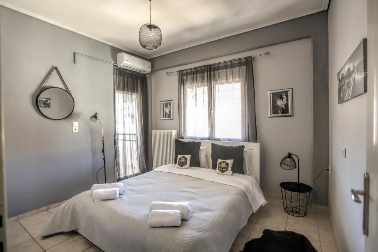 Grand Meteora Central Luxury Apartment กาลัมปากา ภายนอก รูปภาพ