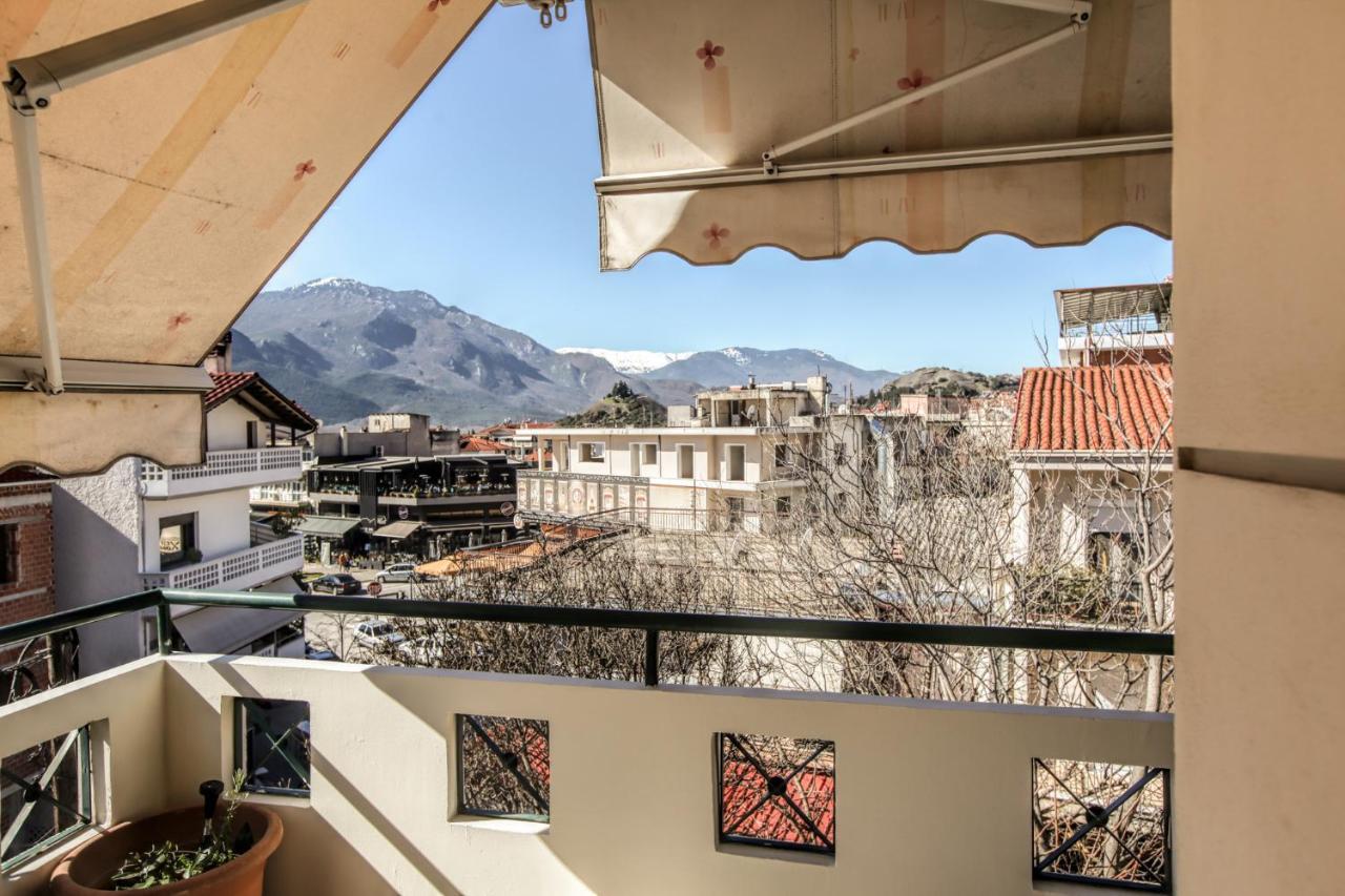 Grand Meteora Central Luxury Apartment กาลัมปากา ภายนอก รูปภาพ