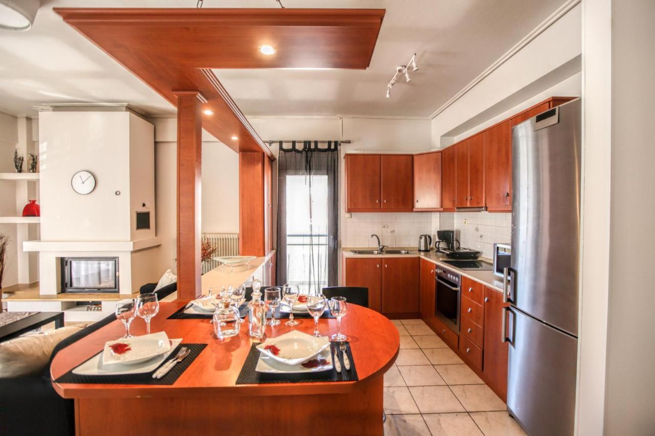 Grand Meteora Central Luxury Apartment กาลัมปากา ภายนอก รูปภาพ