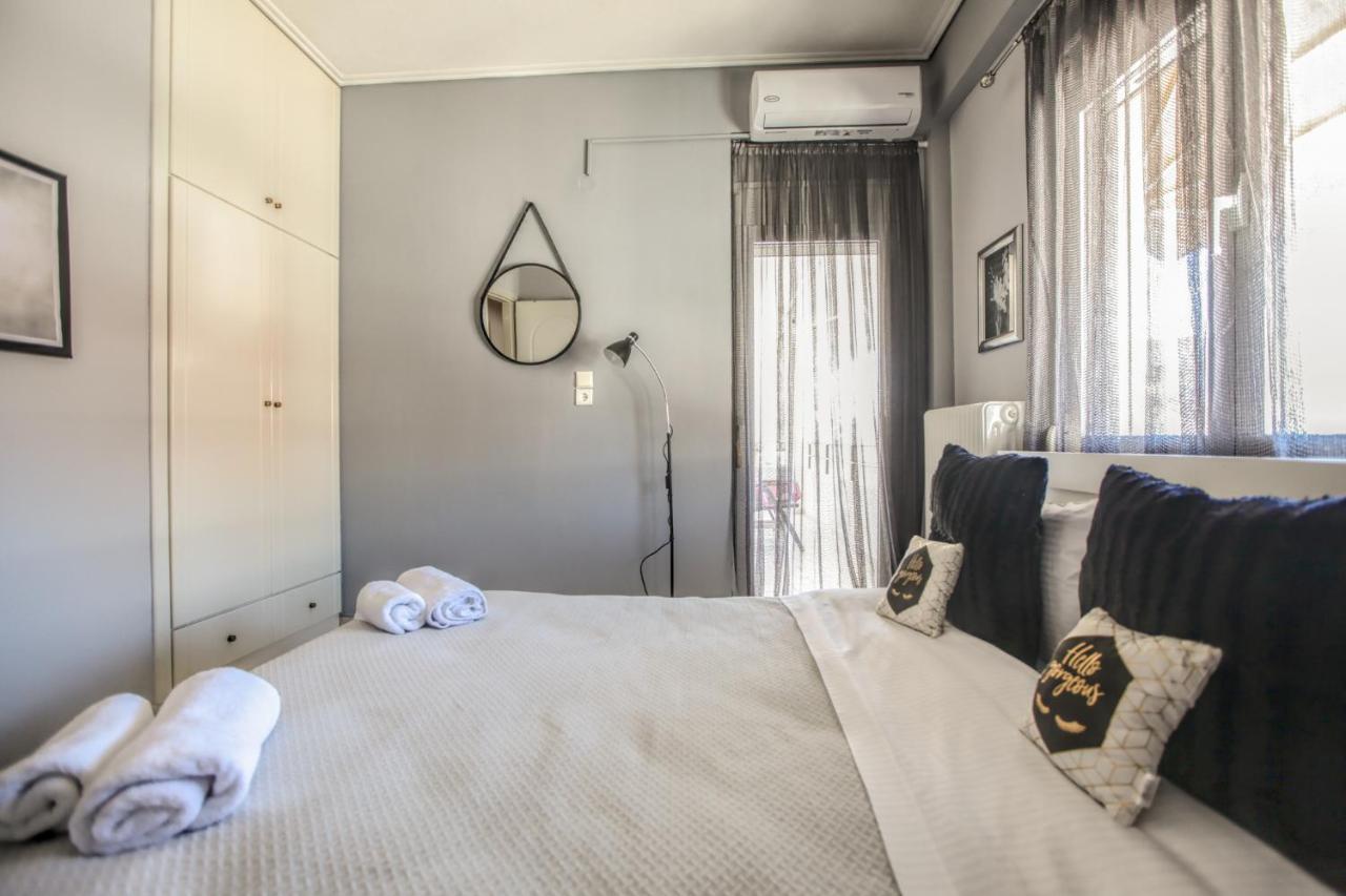 Grand Meteora Central Luxury Apartment กาลัมปากา ภายนอก รูปภาพ