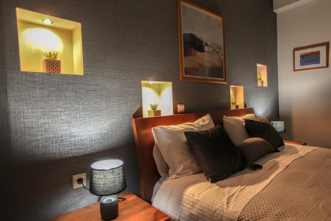 Grand Meteora Central Luxury Apartment กาลัมปากา ภายนอก รูปภาพ